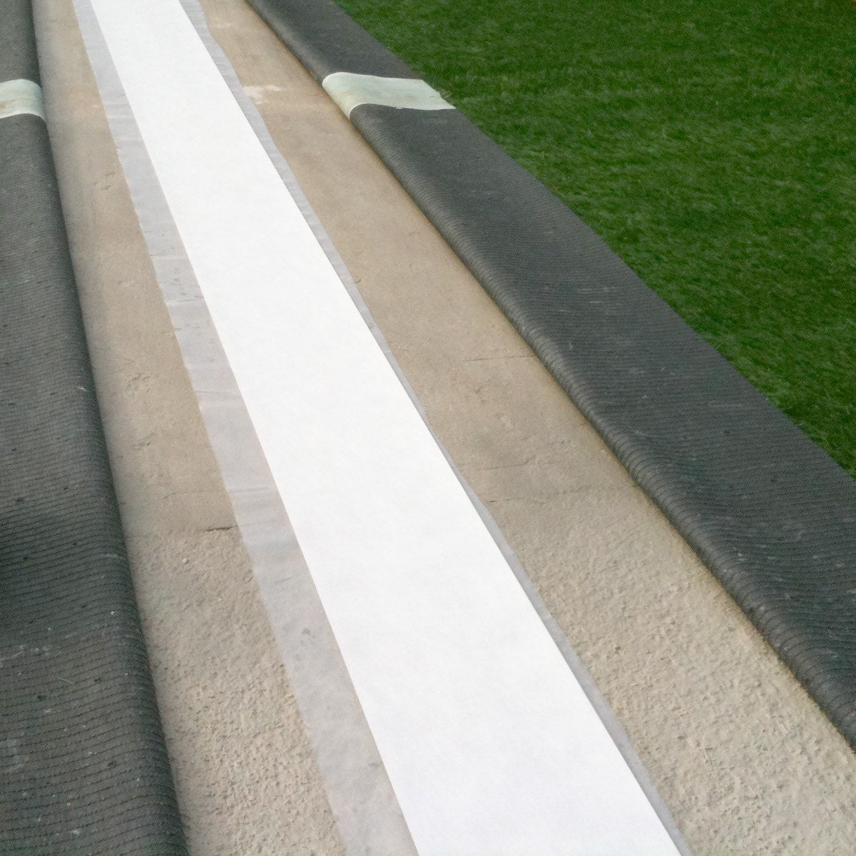 T.N.T. PER GIUNZIONE DEL PRATO SINTETICO - H cm 23 - varie lunghezze rotolo